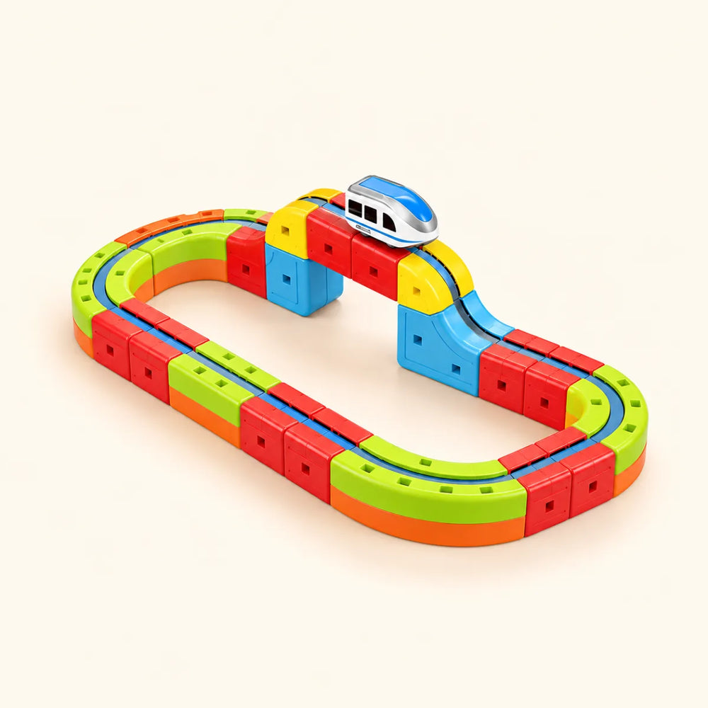 Set Inicial de 32 piezas: pista magnética compacta con tren eléctrico